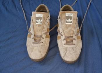 Adidas TOBACCO 46 2/3. Unikatowy model AGY7396