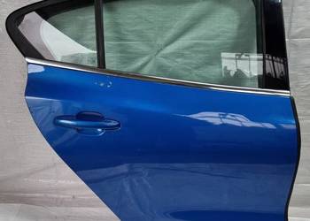 FORD FOCUS MK4 HB DRZWI PRAWY TYŁ KOMPLETNE
