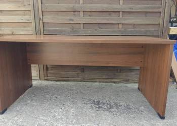 Brązowe proste biurko 160x80