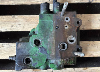 John Deere 9120 9220 9320 9420 9520 9620 Zawór Sterujący Podnośnikiem Zacz… Jastrzębniki