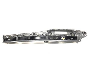 KRATKA NAWIEWU PRZÓD ŚRODKOWA AUDI A5 F5 8W1820902E Sportowy/Coupe