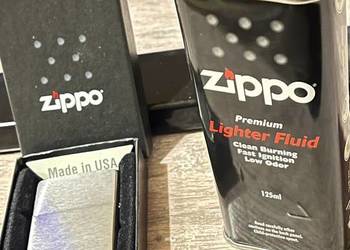 Zapalniczka firmy Zippo USA.
