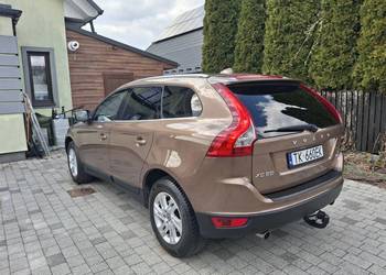 Volvo XC 60 t6 4x4 benzyna  top wersja summum mały przebieg
