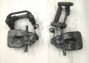 Fiat Croma 2 II Zaciski hamulcowe tył tylne jarzmo