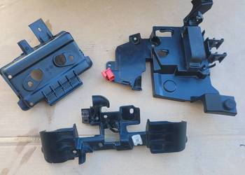 SUZUKI GSX 8 R 2023 wypełnienie osłona plastik mocowanie owiewka