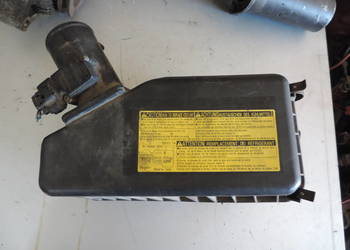 AVENSIS T22 2.0 D4D OBUDOWA FILTRA POWIETRZA