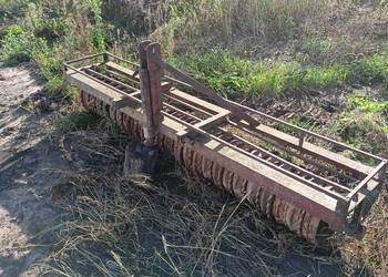 Wał posiewny zawieszany