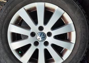 Felgi z dobrymi oponami zimowymi Felgi z dobrymi oponami zimowymi