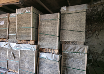 Płyta cementowo wiórowa 64 sztuki / 1 paleta (możliwe 3 palety) 1,4 cm x 3…