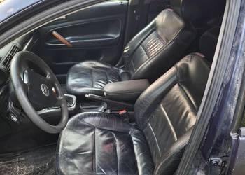 Fotele Passat B5 Kombi skóra elektryczne+kanapa i boczki