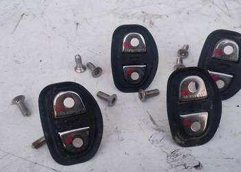 AUDI A8 D3 4.2 TDI 05-10 RYGIEL DRZWI ZAMKA  ŚRUBY KOMPLET 4E0837033A 8Z081