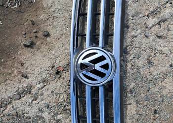 VW Touareg grill zderzaka