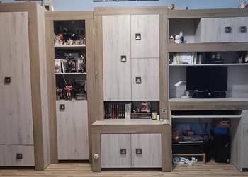 Zestaw mebli młodzieżowych biurko szafa szafy regał