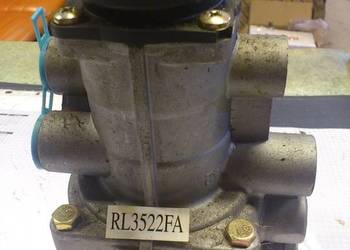 Zawór przekaźnikowo - sterujący /RL3522FA/ DAF;MAN