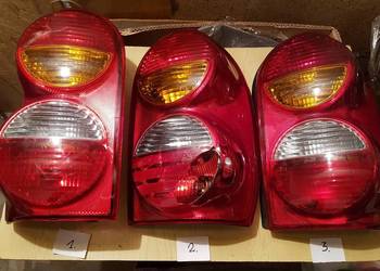 Lampy Jeep KJ Cherokee liberty tył uszkodzone