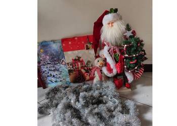 bardzo długi łańcuch choinkowy srebrny błyszczący metaliczny