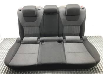 KANAPA DRUGI RZĄD SKODA OCTAVIA III Hatchback FOTEL ŚRODKOWA