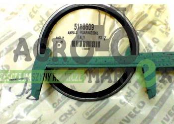 5188609, 5140455, 5188608 USZCZELNIACZ PRZEDNIEJ OSI CNH