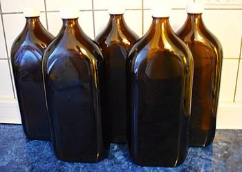 Szklane butelki poj. 1 L , w kolorze brązowym - 5 sztuk + 1 gratis