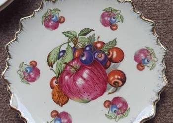 Talerzyk z owocami. Ikke Beregnet. Made in Japan.   Biała porcelana.  Można
