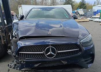 MERCEDES-BENZ W213 E300 de 213.016 2018 - 2 L 143 kw Na części 10032325