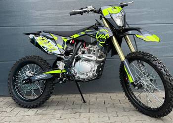 Nowy Cross 250 Berreta 18/21 Rozrusznik lampa 2025 pełnowymiarowy ktm