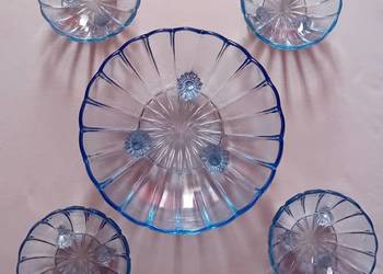 Zestaw 1 + 4, miski - salaterki Ząbkowice, nr kat. 1240/1930r. Zestaw 1 + 4, miski - salaterki Ząbkowice, nr kat. 1240/1930r.