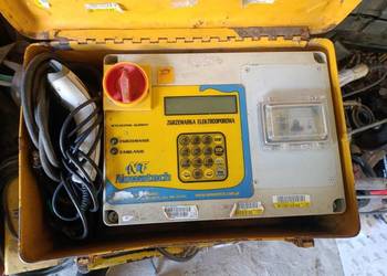 Zgrzewarka elektrooporowa novatech z czytnikiem kodu