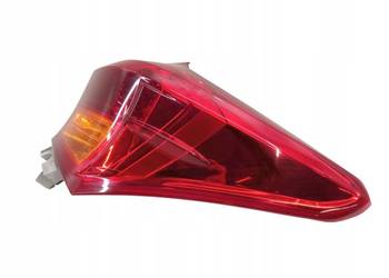 LAMPA TYŁ PRAWA KOMBI E18  8155602730 Toyota Auris II (2012-)