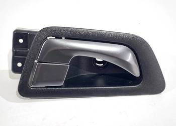 KLAMKA WEWNĘTRZNA PRAWY PRZÓD SSANGYONG TIVOLI Crossover