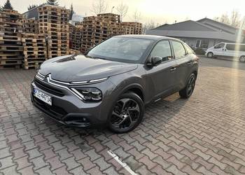 Śliczny bogato wyposażony Śliczny bogato wyposażony