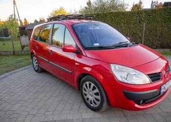 Renault Grand Scenic II FL (ph2) - 2007r 1.9DCi 130KM