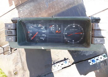 Deska, licznik audi 80