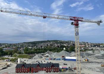 Żuraw budowlany dźwig budowlany dekarski prace montażowe TEREX CTT 561-20