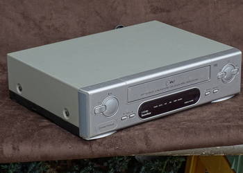 Magnetowid LG LV-2780 prosty, monofoniczny, w pełni sprawny
