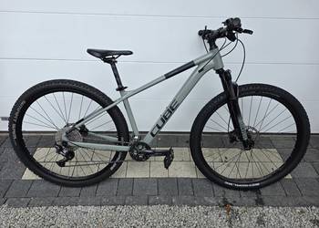 Rower górski CUBE ATTENTION C-koła 29", DEORE, ROCKSHOX, rama M,2x11