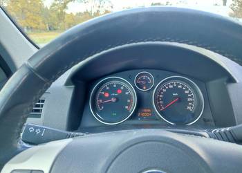 Opel Astra H kombi 2007 r. Opel Astra H kombi 2007 r.