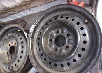 Felgi stalowe 15 Chrysler Voyager 5x114,3 Et 40