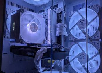 Komputer gemingowy 32 ram, 14 rdzenia,1tb nvme,rx580 8gb