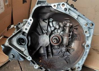 kompletna skrzynia biegów toyota aygo I 1.0  20TT01