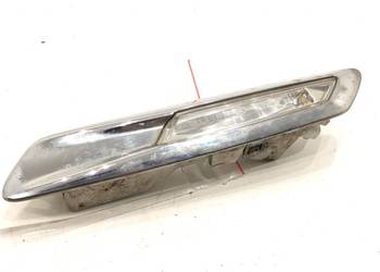 KIERUNKOWSKAZ PRAWY PRZÓD BMW F11 7154168 09-17