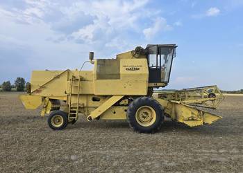 Kombajn New Holland Clayson M135 (1969) | Kabina I Kamera Cofania
