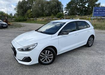 Hyundai i30 1.4 BENZYNA Klimatyzacja Kamera Ledy Tempomat Asystent Pasa