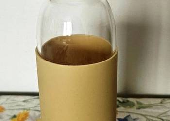 Szklana butelka home&you 450ml z bambusową zakretką