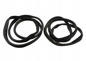 USZCZELKA DRZWI  LEWY PRAWY PRZÓD KPL KAROSERYJNA 5D Renault Clio IV