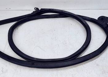 USZCZELKA DRZWI PRAWY PRZÓD AUDI A5 8T 8T8831708