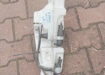 Zbiorniczek spryskiwaczy AUDI A6 C6 XENON  4F0