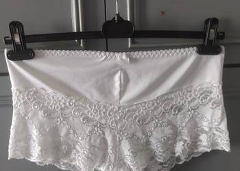 Cudne nowe białe koronkowe majteczki firmy LM roz 46-50.