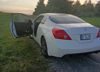 Sprzedam nissan altima coupe