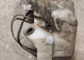 Zbiornik płynu do spryskiwaczy Renault Laguna 3 zestaw pod ksenon
